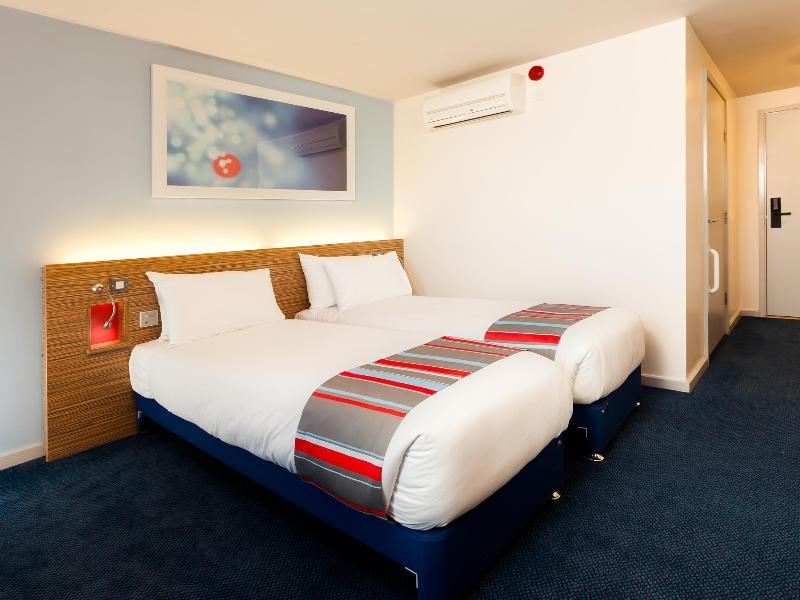 Travelodge Rugeley Kültér fotó