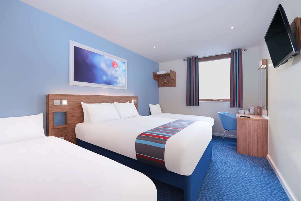 Travelodge Rugeley Szoba fotó