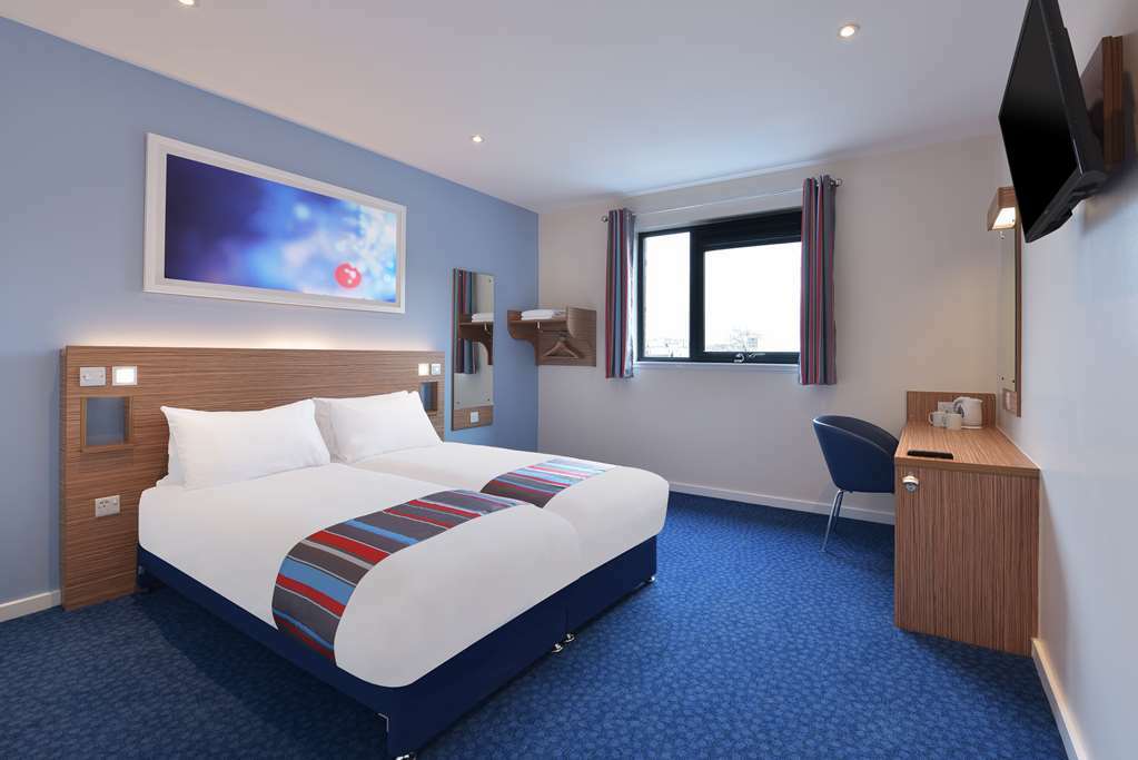 Travelodge Rugeley Szoba fotó